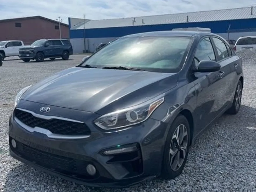 2021 Kia Forte LXS photo 1
