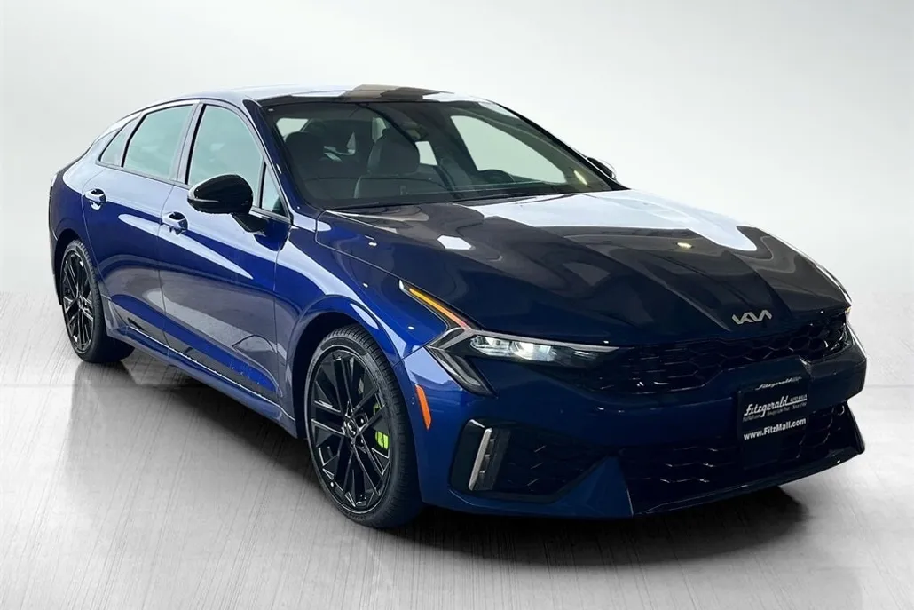 2026 Kia K5 GT photo 1