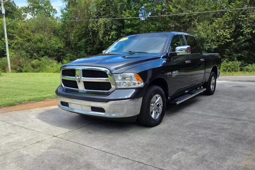 2020 Ram 1500 Classic SLT photo 1