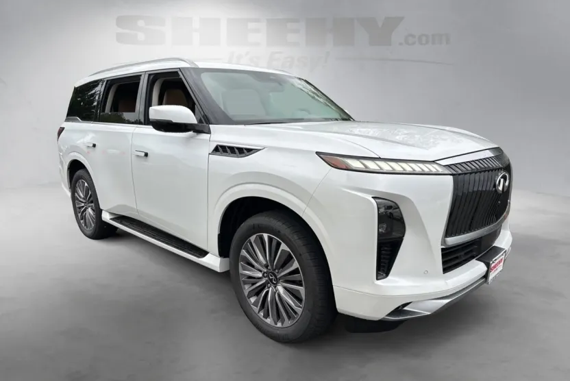 2026 Infiniti QX80 Luxe photo 1