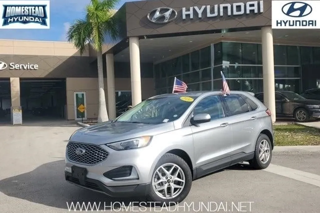 2024 Ford Edge SEL photo 1