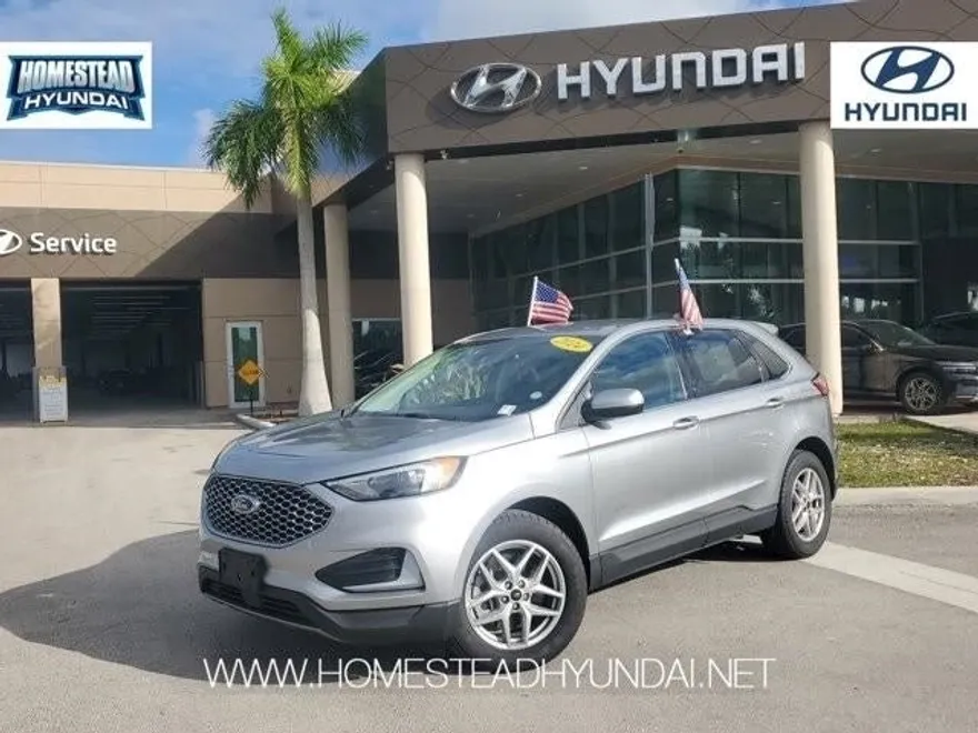 2024 Ford Edge SEL photo 1