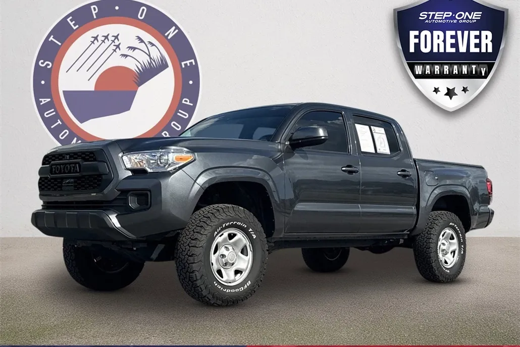 2023 Toyota Tacoma SR5 photo 1