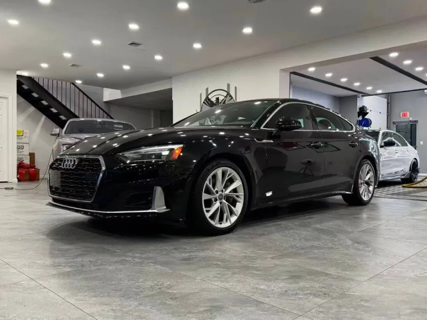 2020 Audi A5 Quattro Premium 45 TFSI photo 1