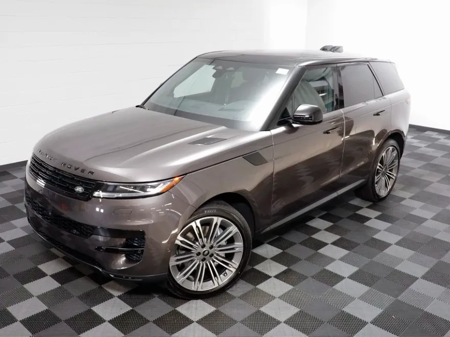 2025 Land Rover Range Rover Sport SE photo 1