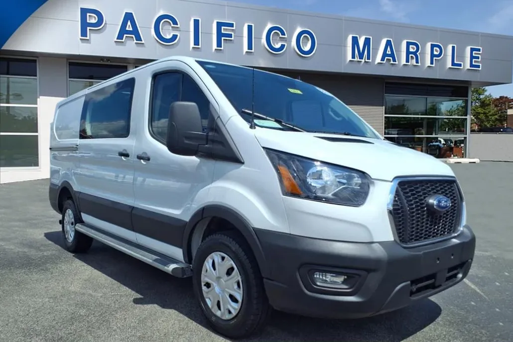 2023 Ford Transit photo 1