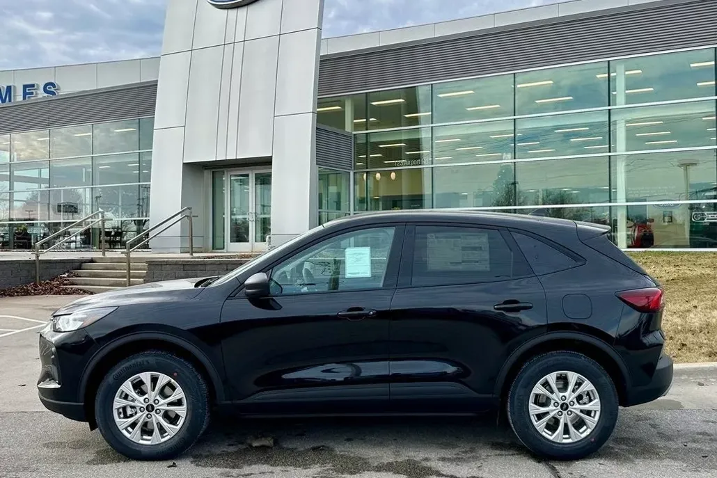 2025 Ford Escape Active photo 1