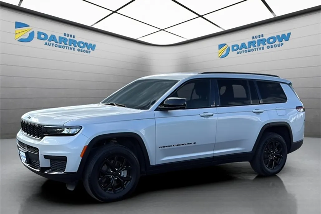2024 Jeep Grand Cherokee Altitude photo 1