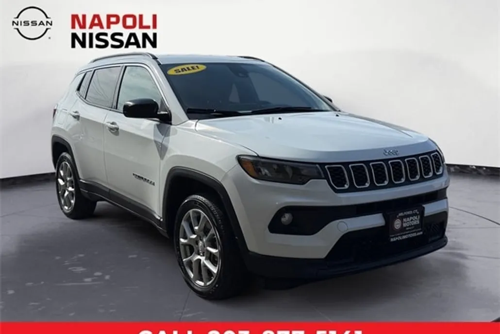 2024 Jeep Compass Latitude Lux photo 1