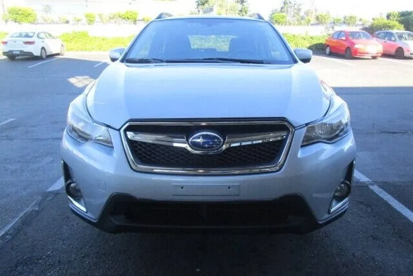 2016 Subaru Crosstrek Premium photo 1