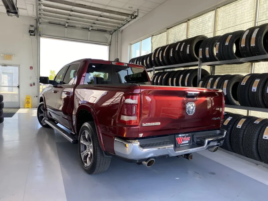 2019 Ram 1500 Laramie photo 1