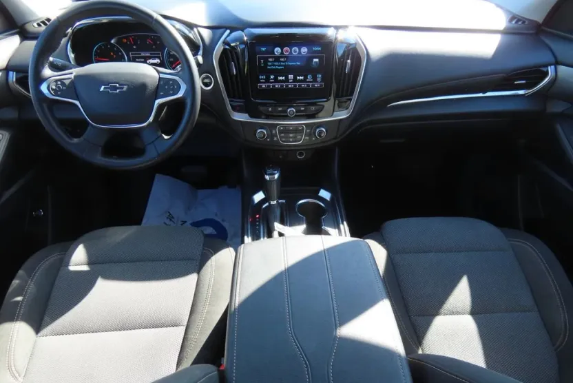 2019 Chevrolet Traverse Cloth 1LT photo 1