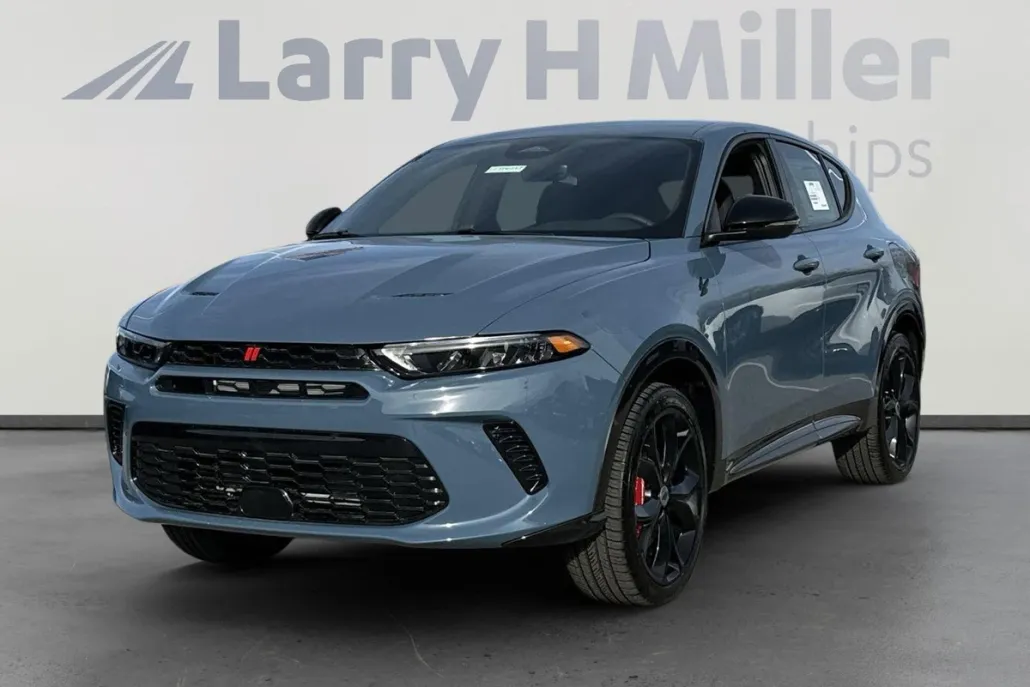 2024 Dodge Hornet R/T photo 1