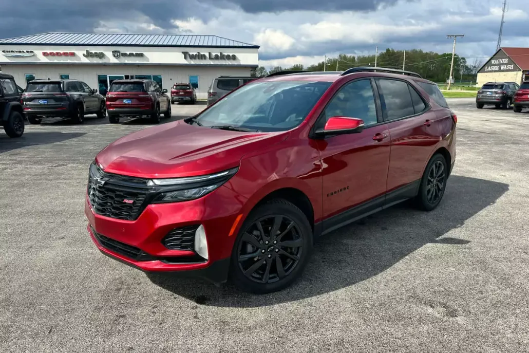 2024 Chevrolet Equinox RS photo 1