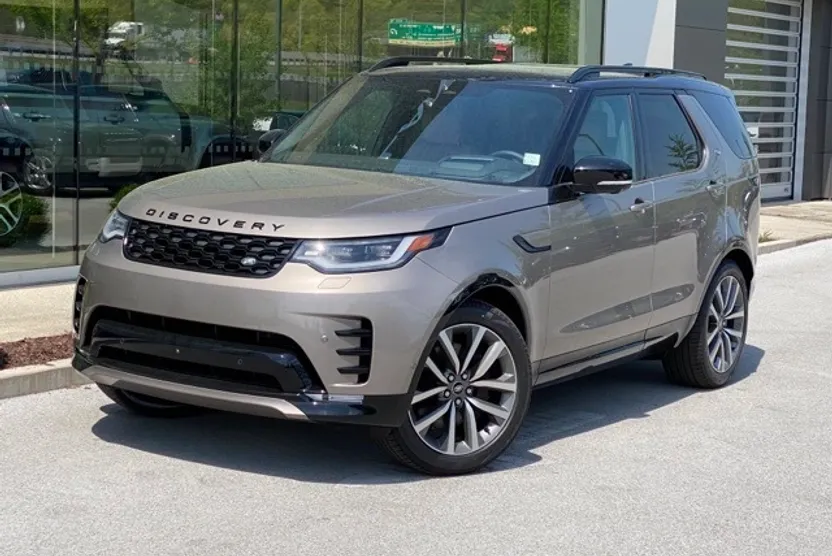 2025 Land Rover Discovery SE photo 1