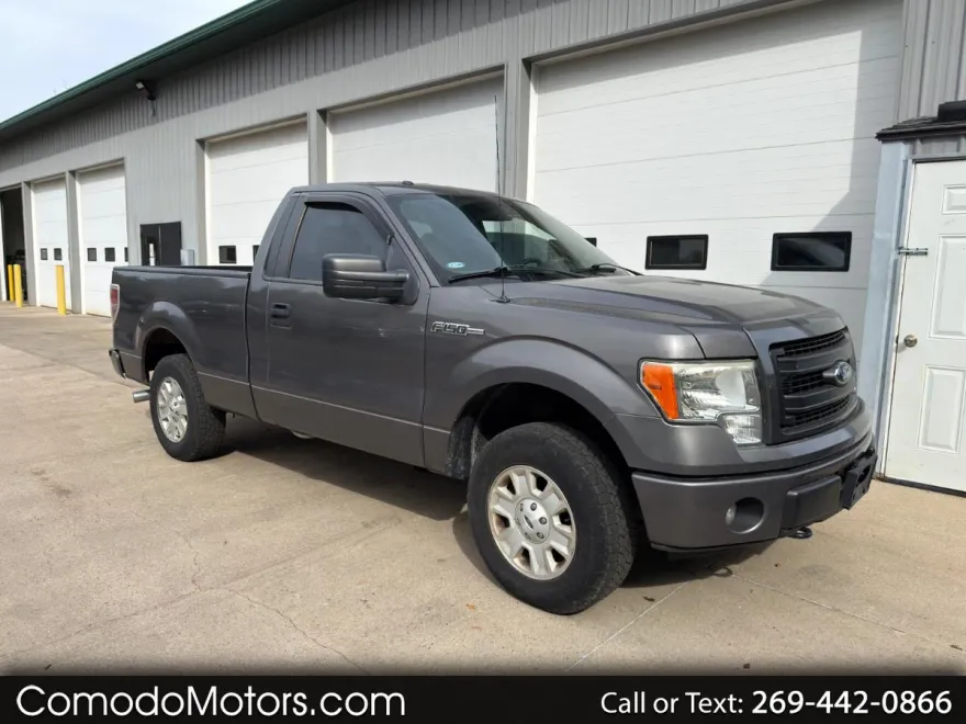 2013 Ford F-150 photo 1