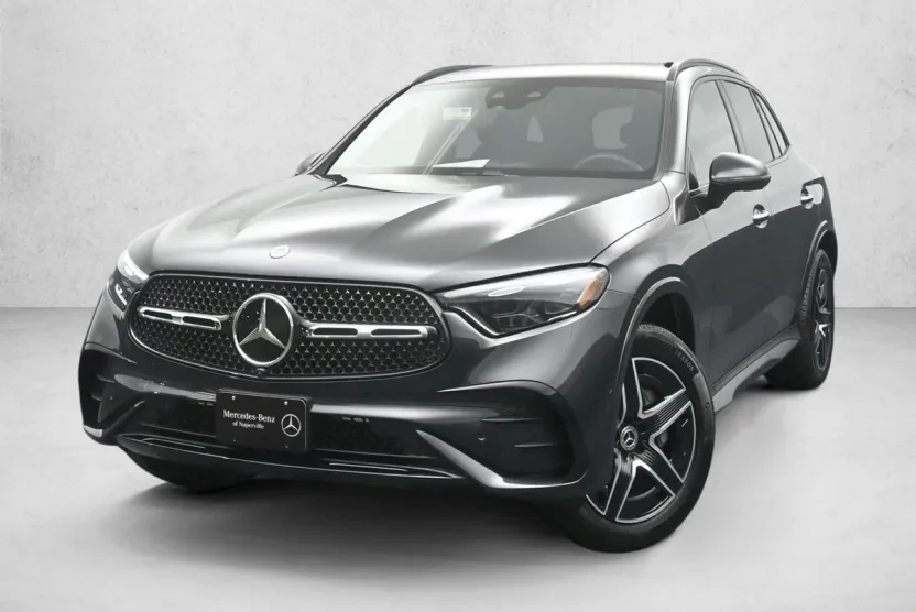 2025 Mercedes Benz GLC 300 4MATIC photo 1