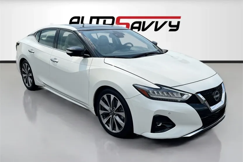 2023 Nissan Maxima Platinum photo 1