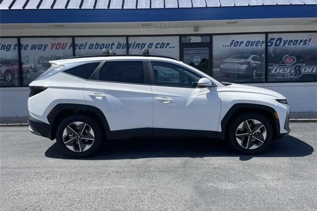 2025 Hyundai Tucson SEL Convenience photo 1