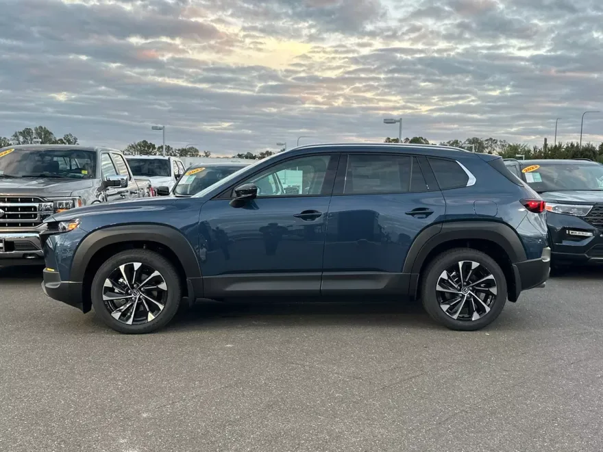 2026 Mazda CX-50 Premium Plus photo 1