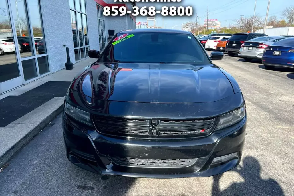 2019 Dodge Charger SXT photo 1