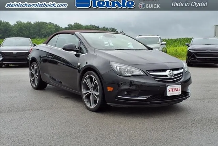 2018 Buick Cascada Premium photo 1