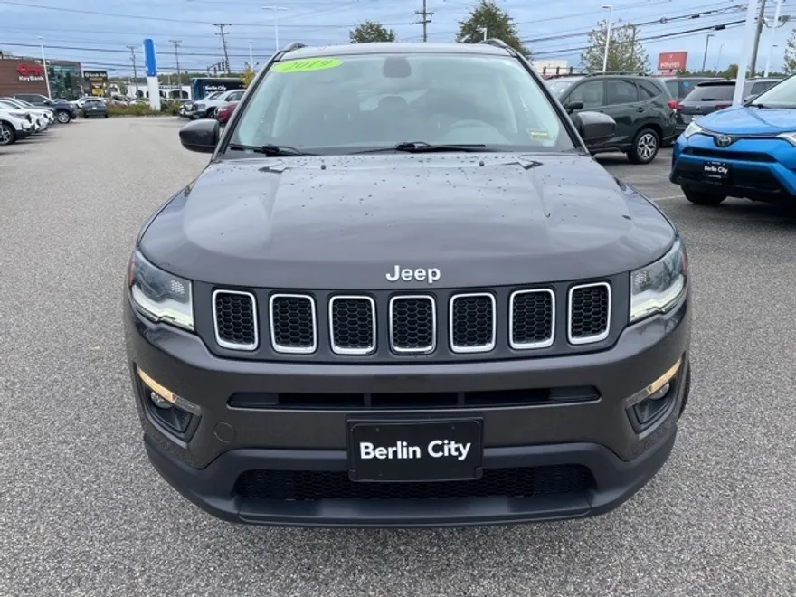 2019 Jeep Compass Latitude photo 1