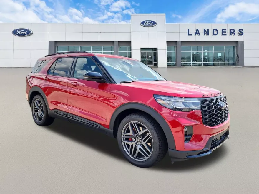 2025 Ford Explorer ST photo 1