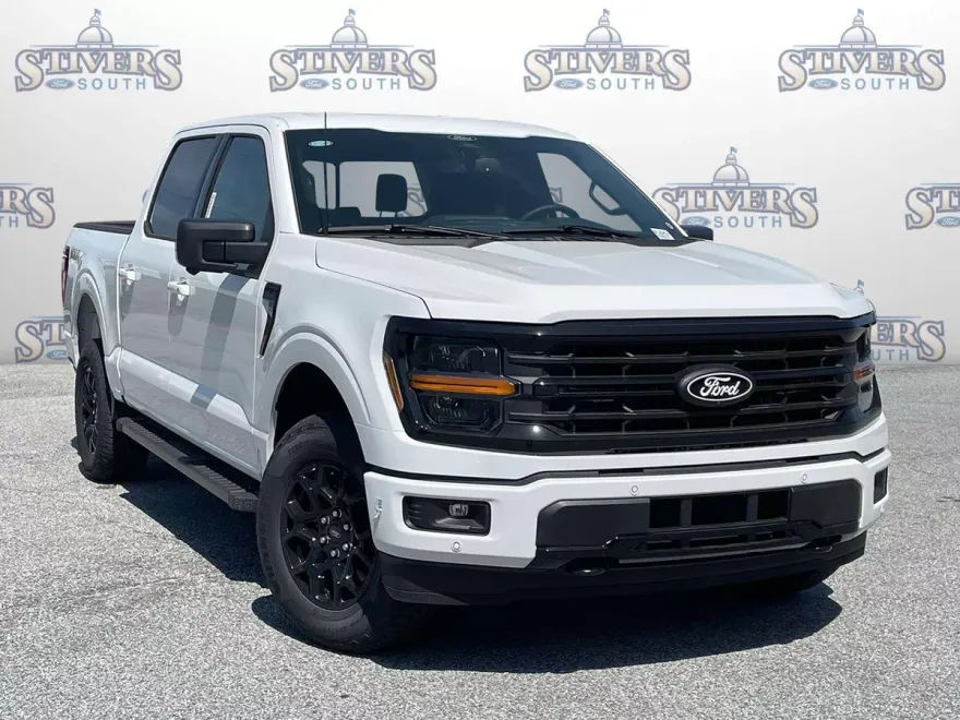 2025 Ford F-150 XLT photo 1