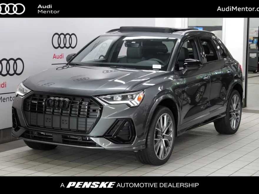 2025 Audi Q3 S line Premium Plus photo 1