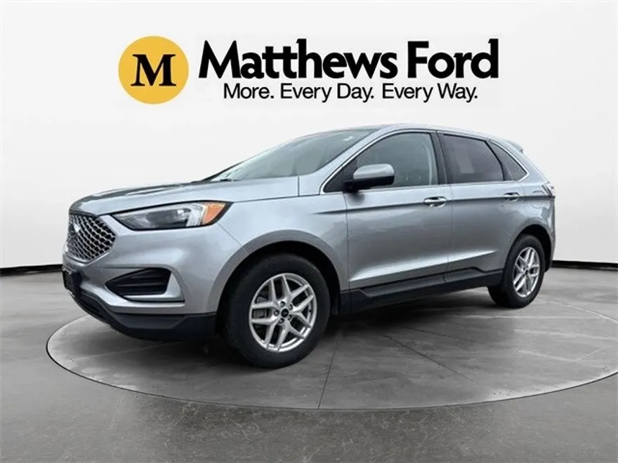 2024 Ford Edge SEL photo 1