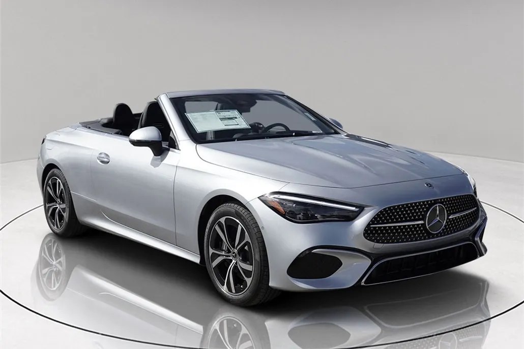 2026 Mercedes Benz CLE 300 4MATIC Cabriolet photo 1