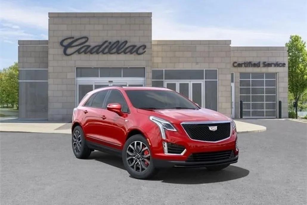 2025 Cadillac XT5 Sport photo 1