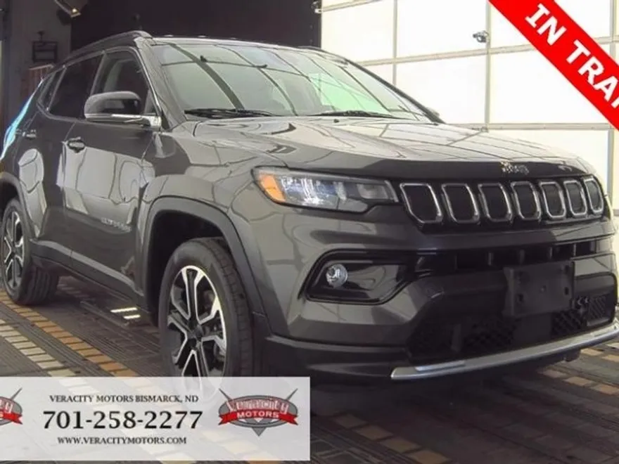 2022 Jeep Compass Limited photo 1