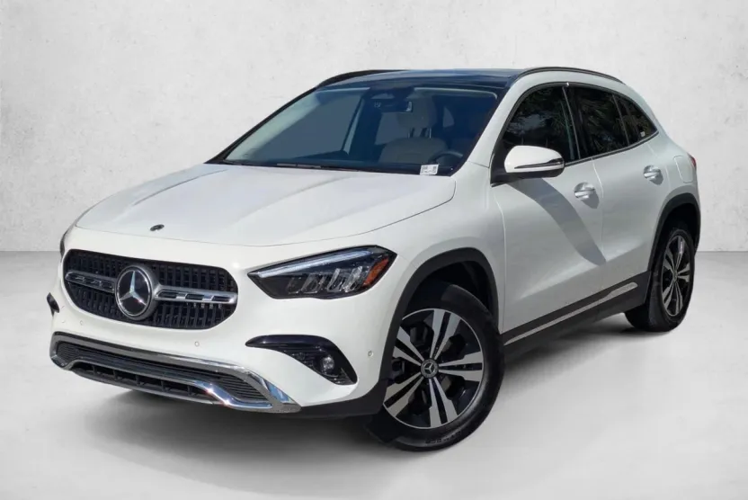 2025 Mercedes Benz GLA 250 4MATIC photo 1