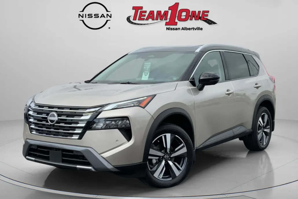2025 Nissan Rogue SL photo 1