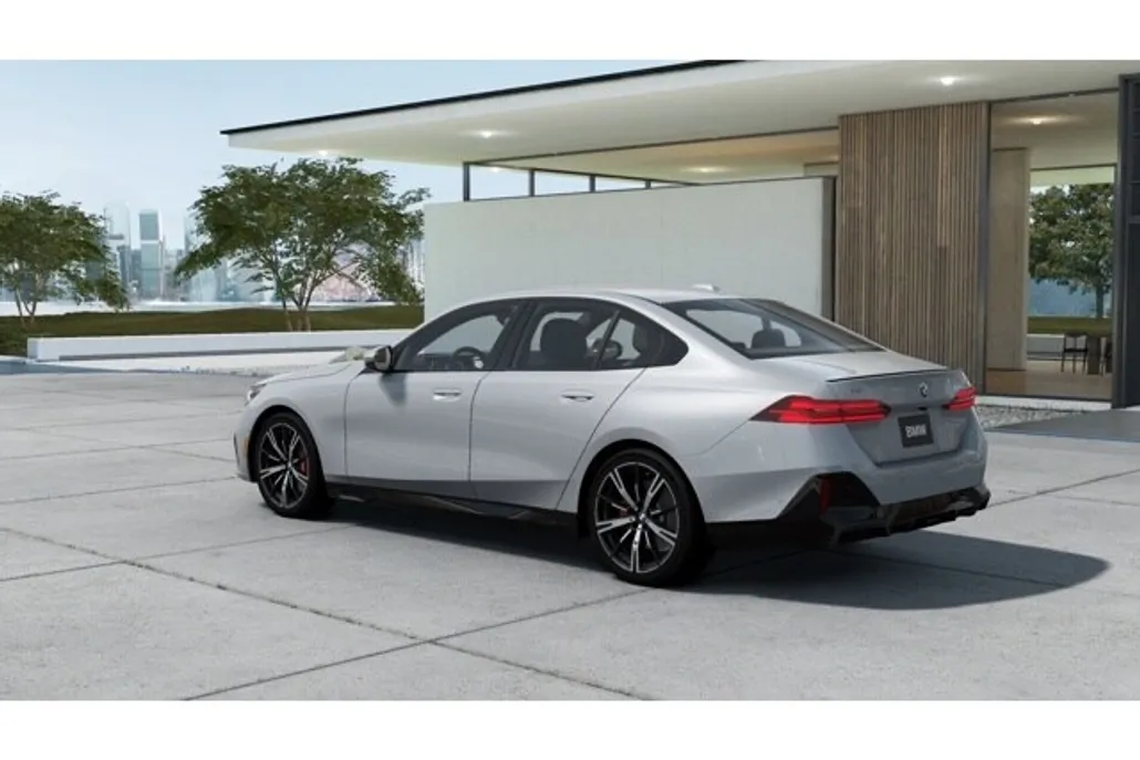 2026 Bmw 530i xDrive Sedan photo 1