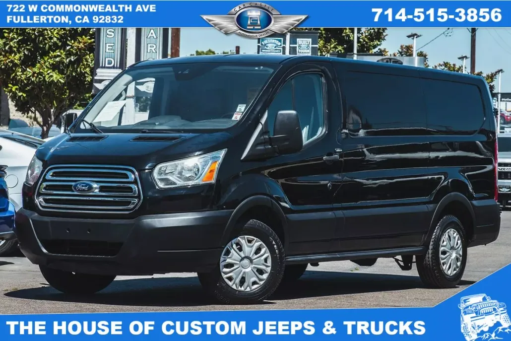 2017 Ford Transit Van photo 1