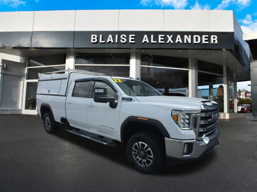 2022 Gmc Sierra 3500 HD SLE photo 1