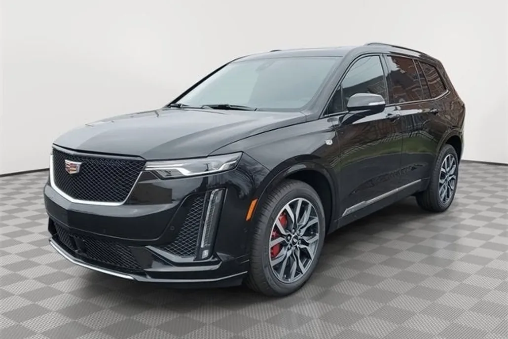 2025 Cadillac XT6 Sport photo 1