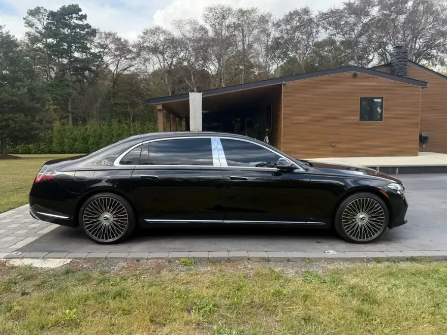 2024 Mercedes Benz S Maybach 580 4MATIC photo 1
