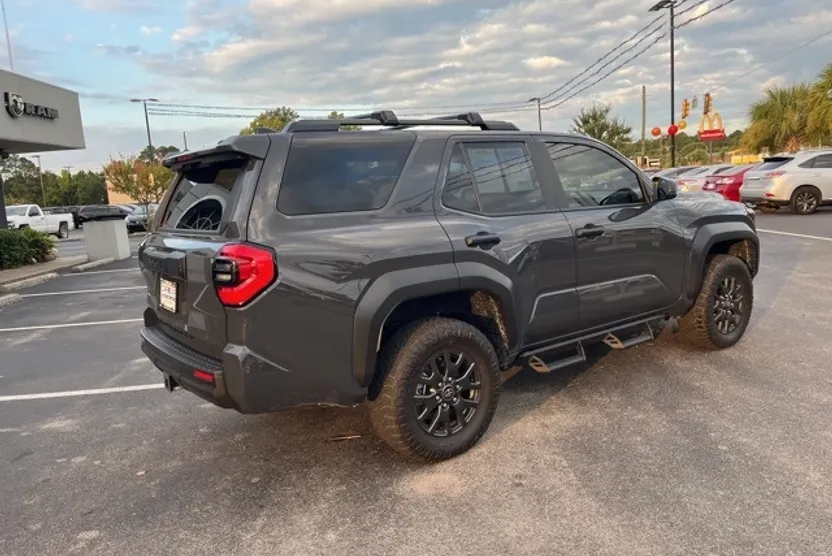 2025 Toyota 4Runner SR5 photo 1