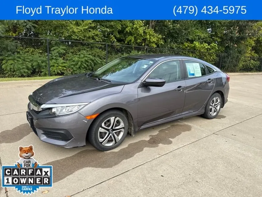 2017 Honda Civic LX photo 1