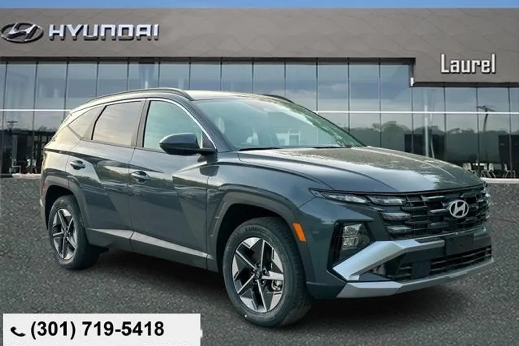 2025 Hyundai Tucson SEL photo 1