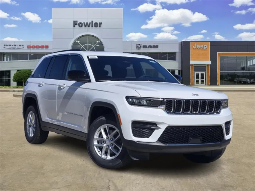 2025 Jeep Grand Cherokee Laredo X photo 1