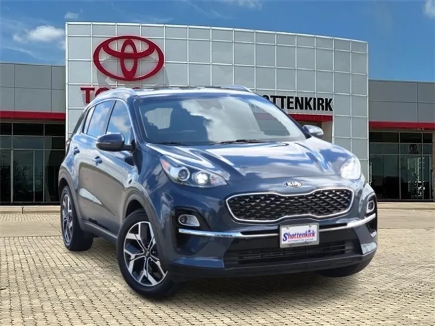2021 Kia Sportage EX photo 1