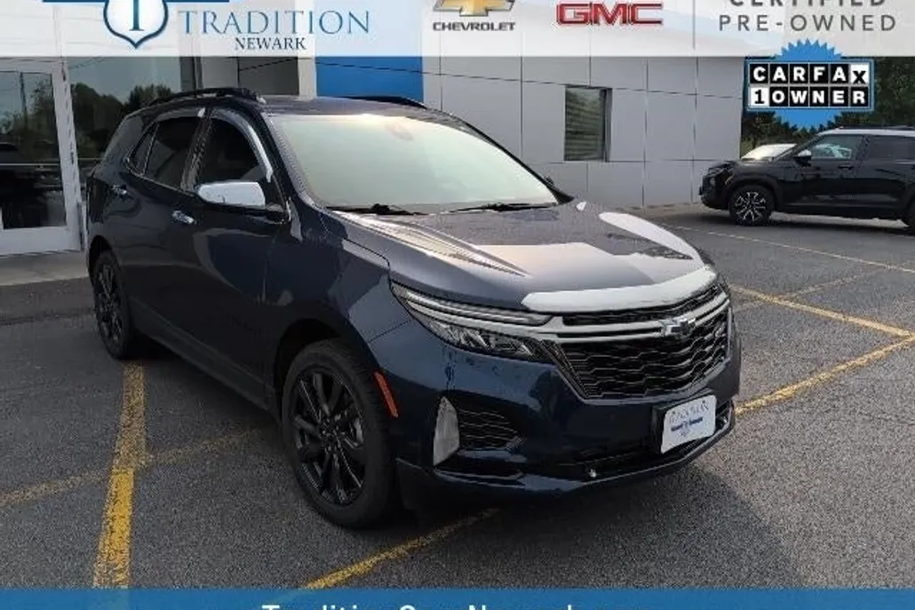 2022 Chevrolet Equinox RS photo 1