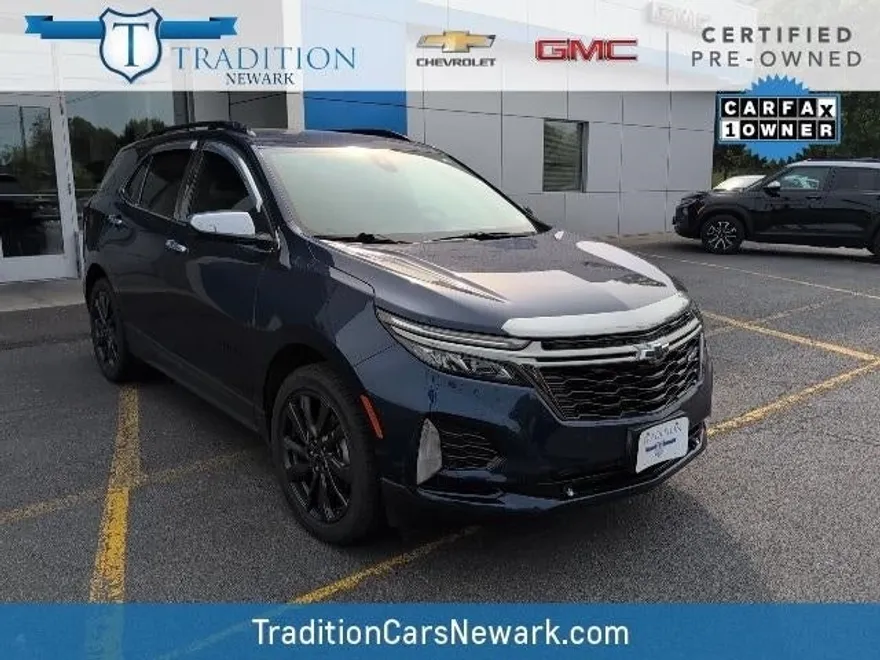 2022 Chevrolet Equinox RS photo 1