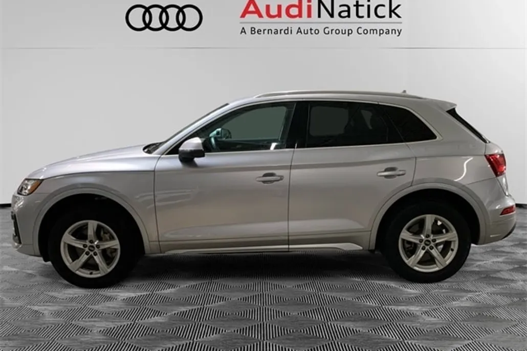 2023 Audi Q5 40 Premium photo 1