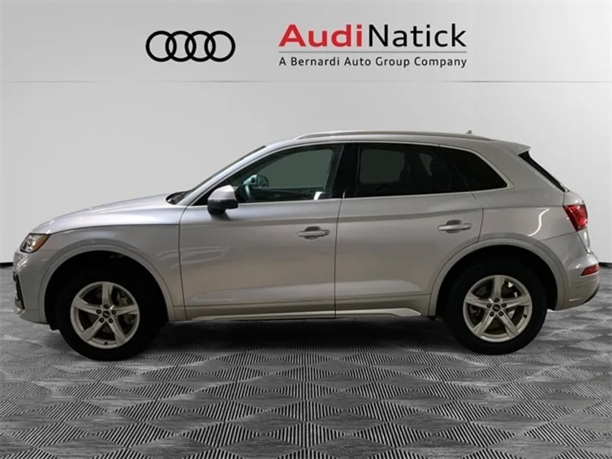 2023 Audi Q5 40 Premium photo 1